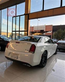 كرايسلر 300